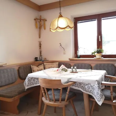 Apartmenthaus Paradise 度假居