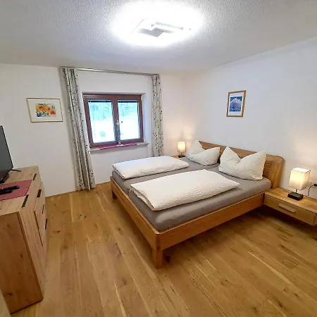 度假居 Apartmenthaus Paradise